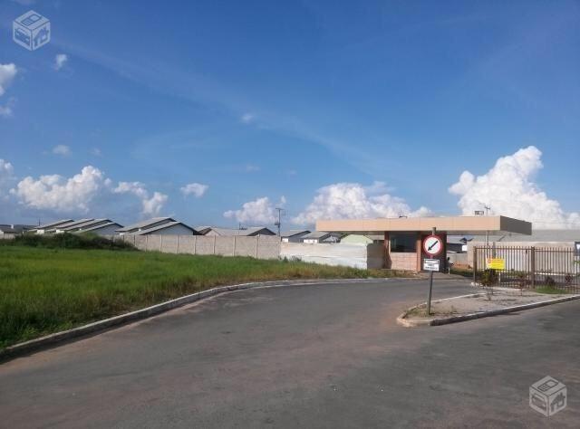 Vendo terreno escriturado condomínio São José
