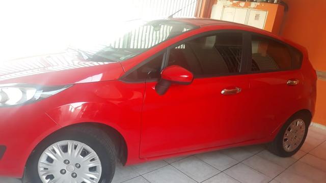 Ford Fiesta 2014, segunda dono, 50mil km - Foto 2