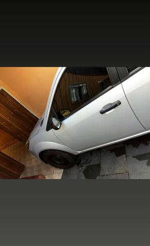 Fiesta Hatch - Foto 4