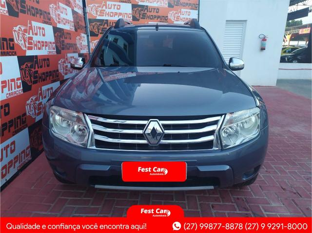 Duster automática novinha