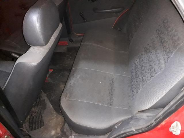 Carros com detalhes na pintura