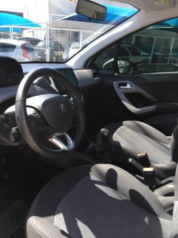Peugeot 208 allure 1.2 2017 - Foto 6