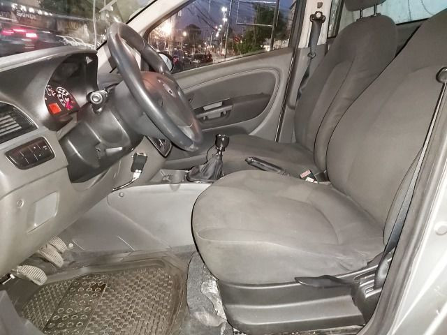 Fiat/ Punto Attractive 1.4 2011 Completa Sem Detalhes - Foto 5