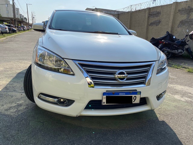 SENTRA SV 2.0 14/15 BRANCO PÉROLA AT COMPLETO