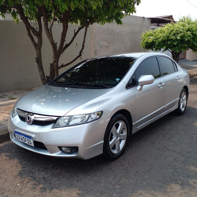 HONDA CIVIC 2010