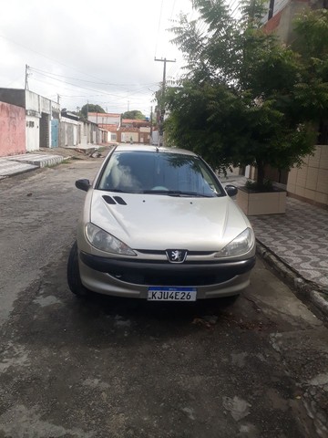 VENDO UM PEUGEOT 206 ANO 2008 COMPLETO