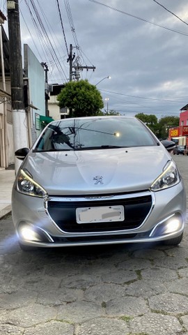 PEUGEOT 208 1.2 ABAIXO DA TABELA