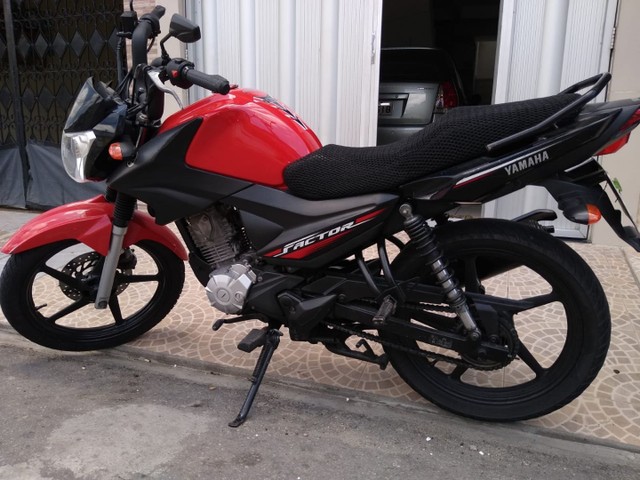 YAMAHA FACTOR 125I ANO 2017 APENAS 30.000 KM, ACEITO, FAN, TITAN, BROS