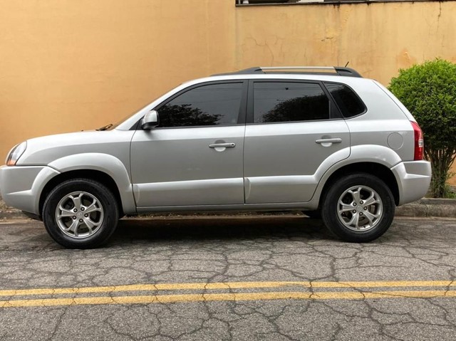 TUCSON 2.0 GLSB FLEX AUTOMÁTICO