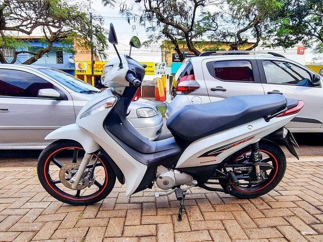 HONDA BIZ 125 ANO 2015