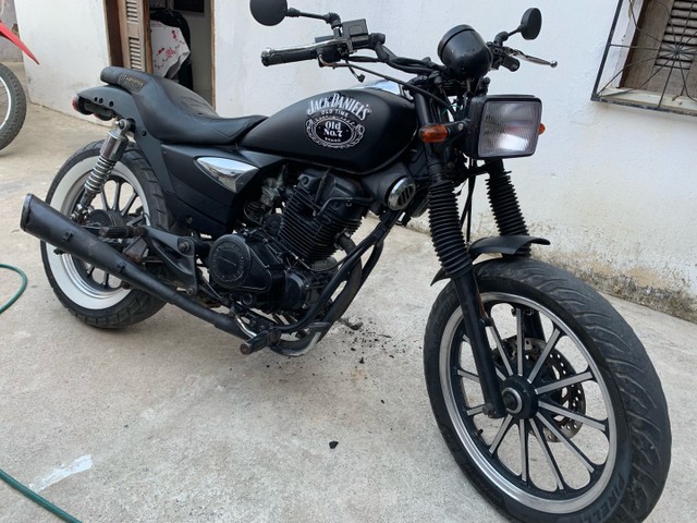 MOTO CUSTOMIZADA