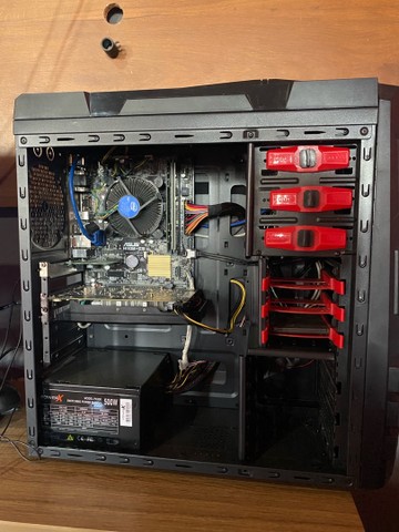 PC GAMER CORE I5 7400+GTX 1050