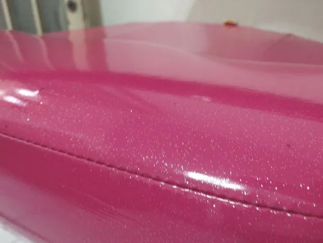 Cadeira para salão rosa com glitter 