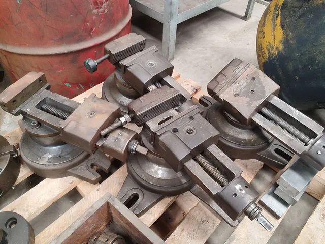 Morsa angular de precisão 140mm