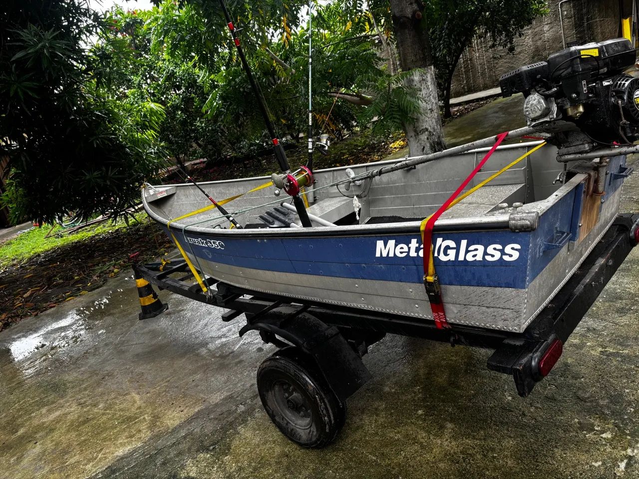 Barco de alumínio com motor 6,5 hp