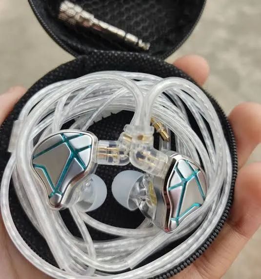 Fones de Ouvido KZ com Design Inovador - Novo! - Foto 4