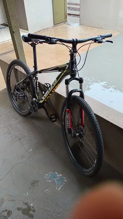Bicicleta Aro 29, 21 marchas - Foto 2