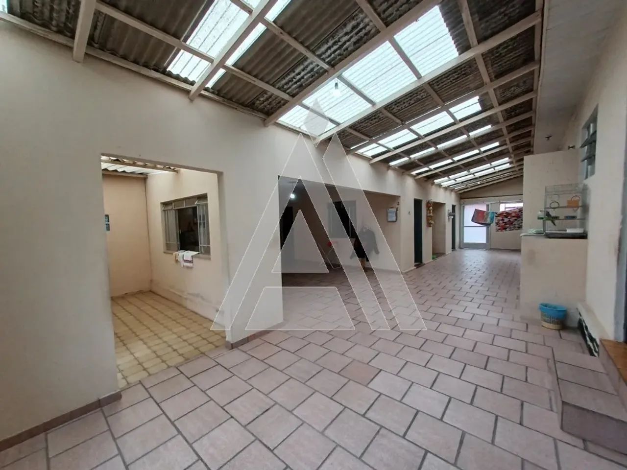 Residência Comercial para alugar por R$ 7000.00, 370.00 m2 - CENTRO - SAO JOSE DOS PINHAIS - Foto 10