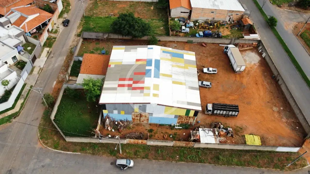 Hidrolândia - Galpão Comercial no Setor Santa Bárbara codigo: 96476