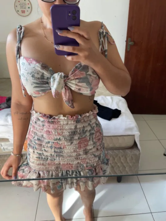 Conjunto floral , marca: oh boy
