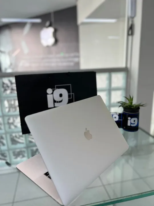 macbook pro i7 16gb ram 256gb ssd macbook pro i7 16gb ram 256gb ssd