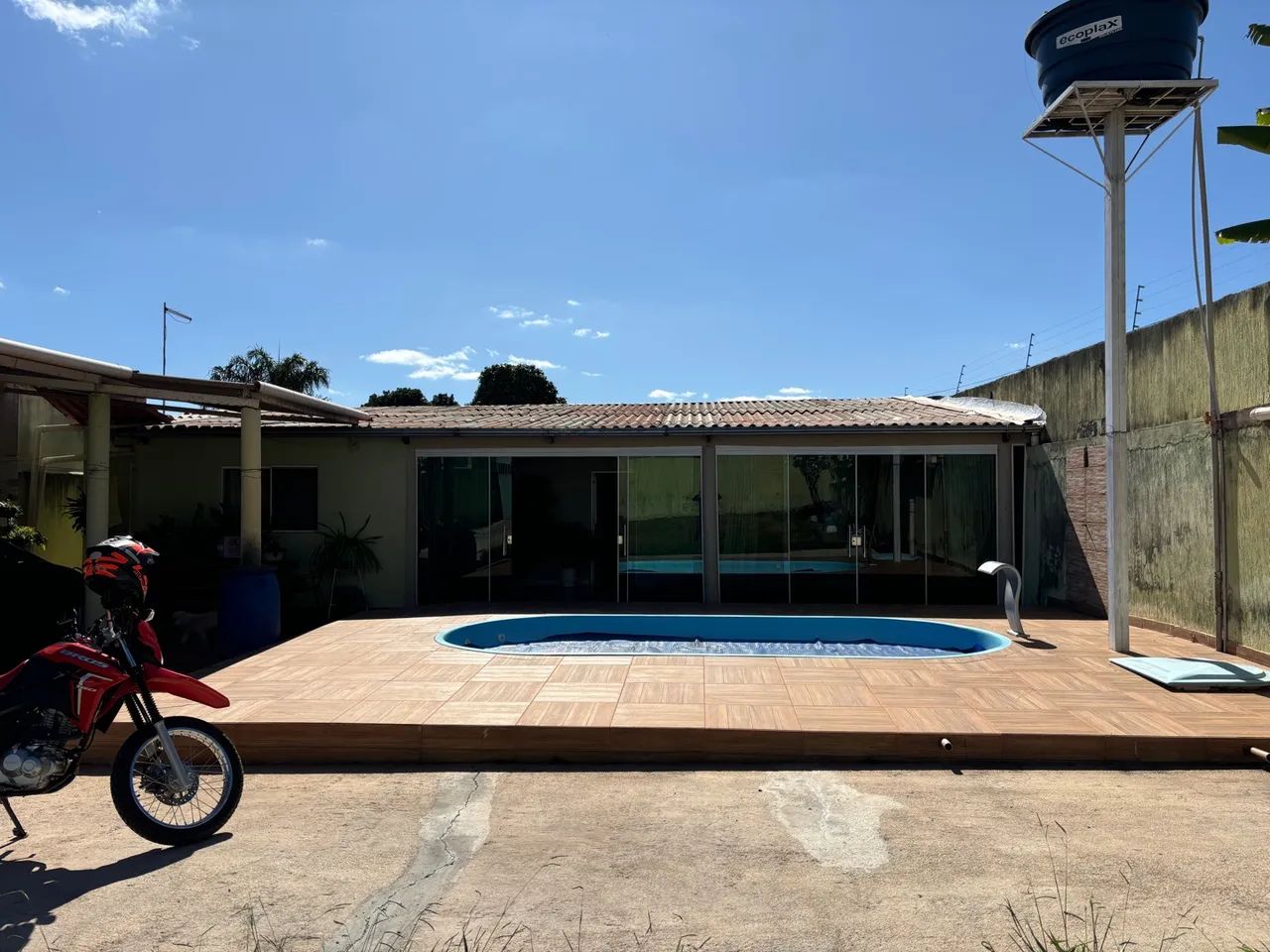 Vendo casa na Arniqueira