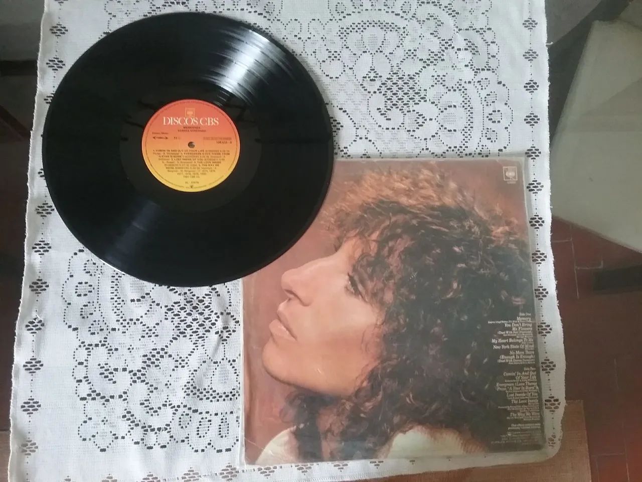 Disco de Vinil Barbra Streisand - Memories - CBS -  - Foto 2