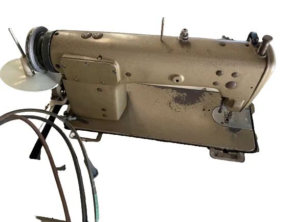 Máquina de costura industrial  Brother reta funcionando - Foto 3