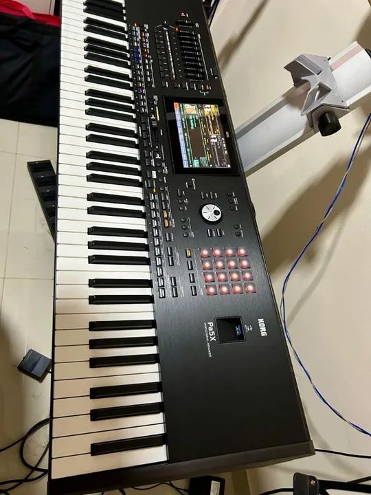KORG PA5X 76 teclas zerado // Troco Ketron - Foto 4