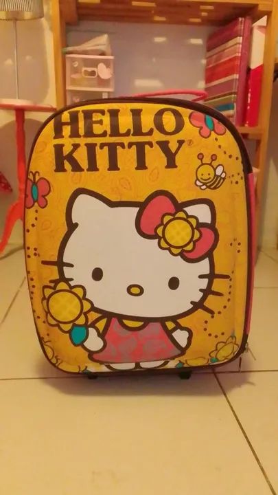 Kit mala de viagem Hello Kitty - Foto 2