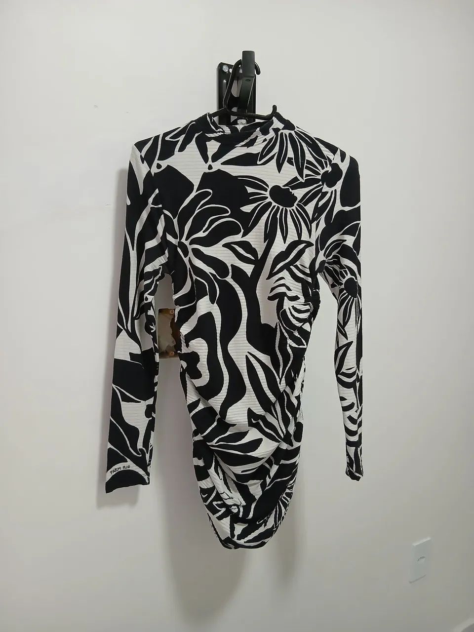Vestido Curto Farm 