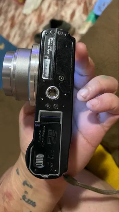 cybershot -  Câmera digital super zoom Panasonic Lumix - cybershot - lente leica - Foto 6