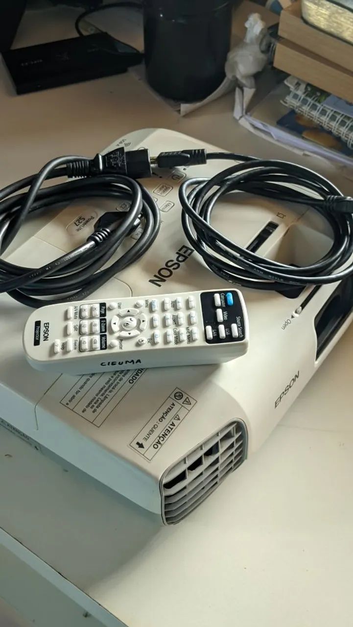 Projetor Epson PowerLite S27 - Foto 2