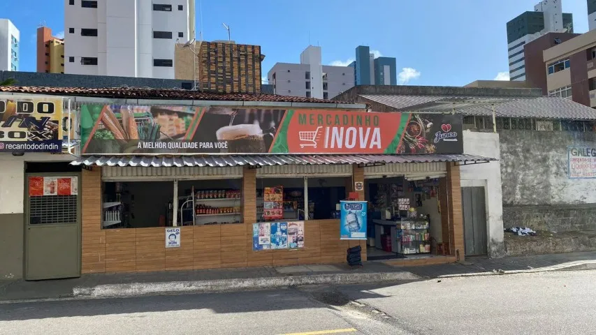 Mercadinho com escritório em Manaíra