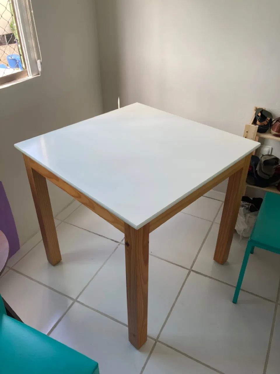 Mesa de Madeira Branca - 80 x 80 cm - Belém Tok Stok 