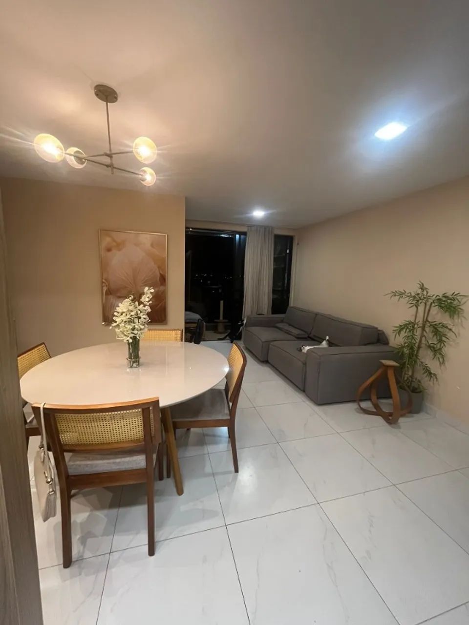 (VENDER RÁPIDO) Lustre Pendente Moderno com 5 Globos Dourado