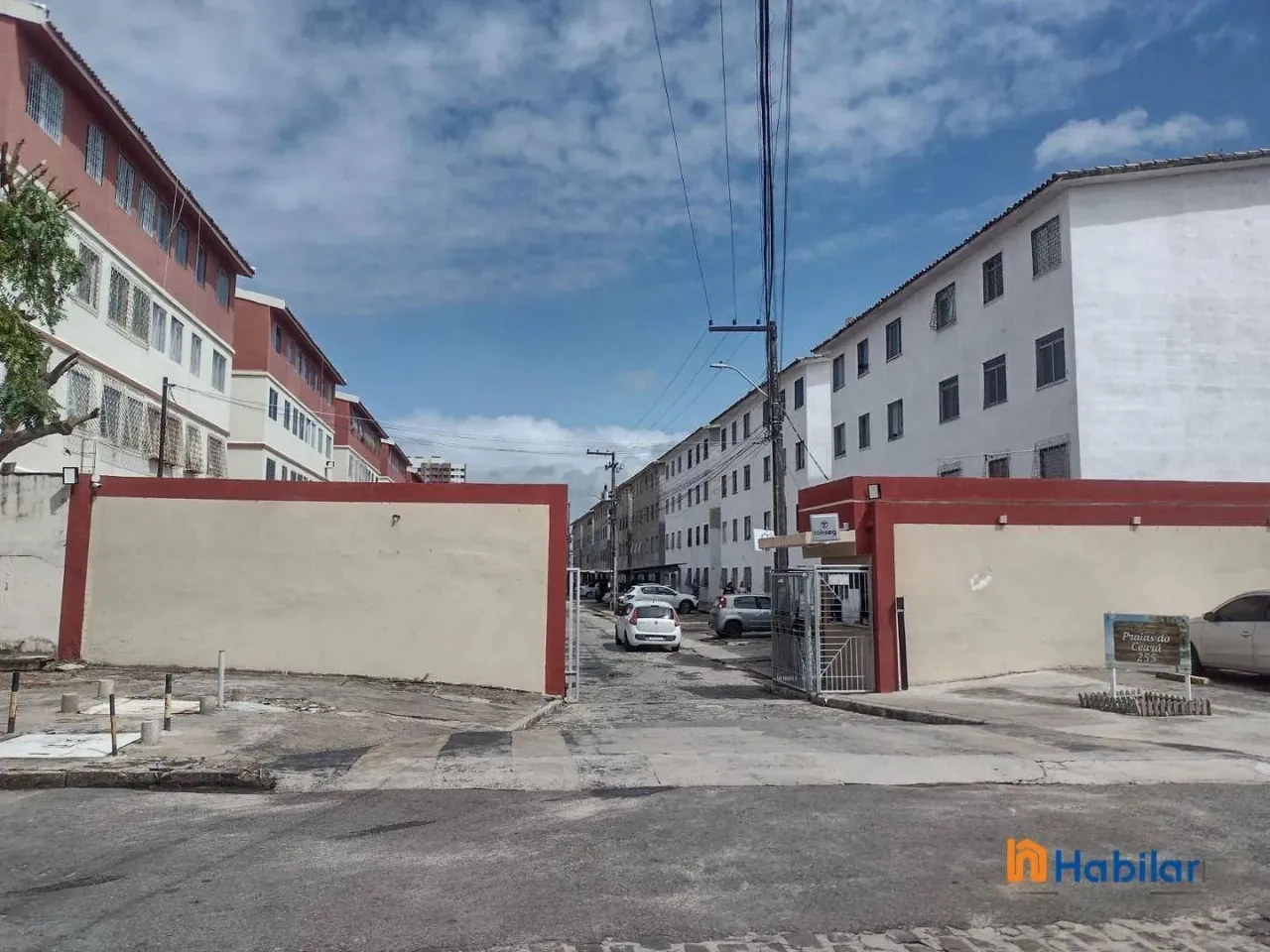 Condomínio Praias do Ceará - Apartamento com 3 dormitórios para alugar, 65 m² por R$ 900,0