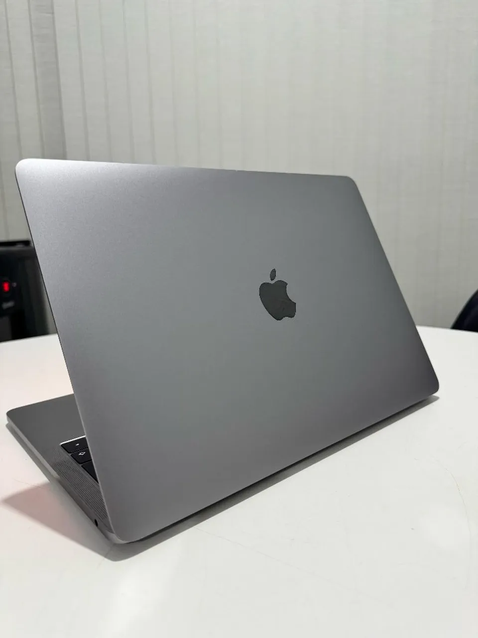 誠実 macbook 2017 i5 pro MacBook本体