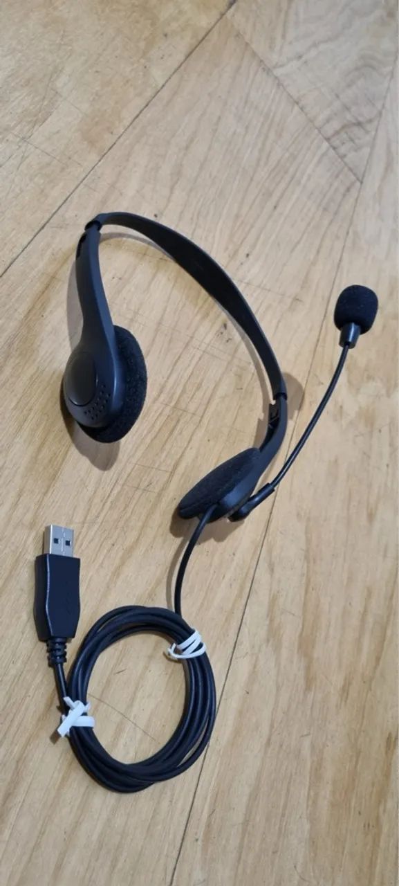 Fone de Ouvido com Microfone USB - Foto 2