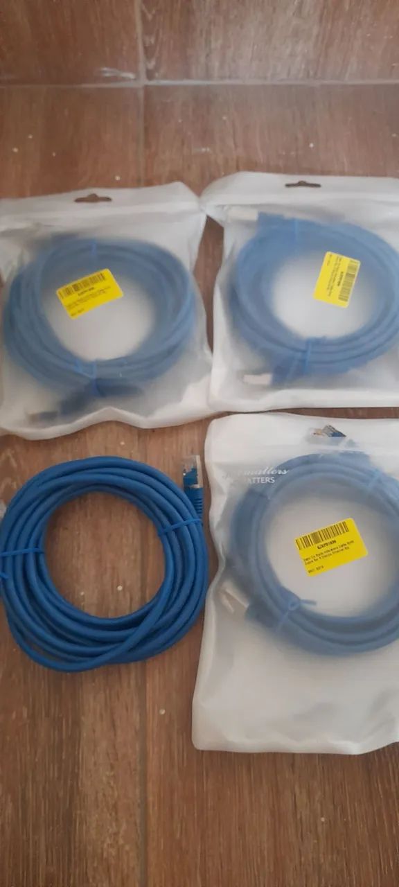 Cabos de Rede Ethernet Azul - Novos e Lacrados