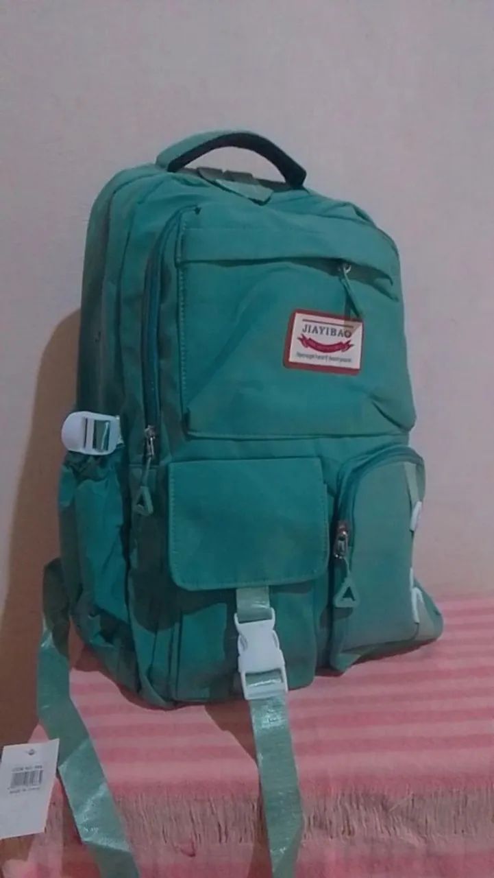 Mochila Verde - Nova - Aceito cartão 