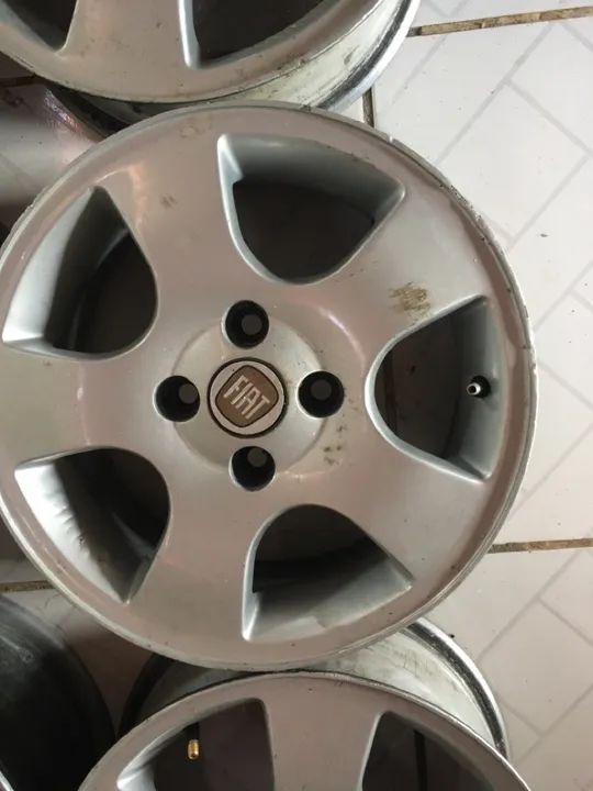 Rodas de liga leve Fiat - Foto 2