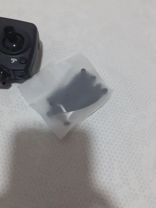 Vendo esse drone pro ele filma também tirá FOTO nunca foi usado  - Foto 2