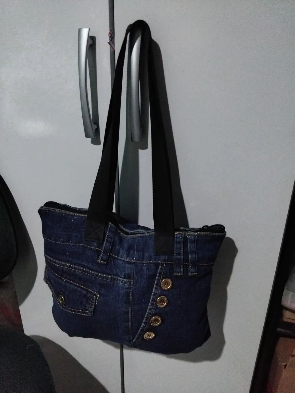 Bolsa Jeans com Botões Dourados - Foto 2