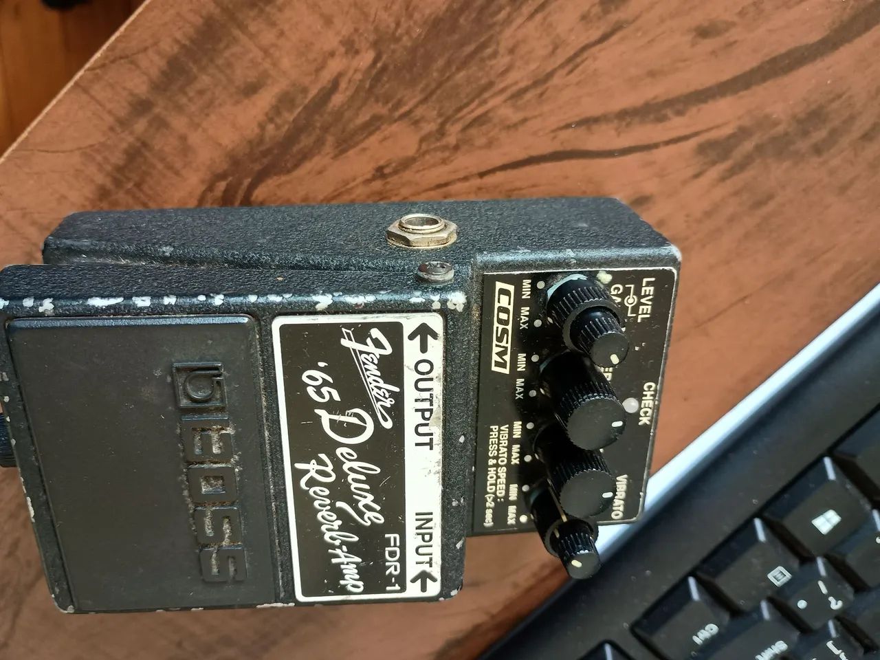 Pedal Fender '65 Deluxe Reverb-Amp - BOSS FDR-1 - Instrumentos