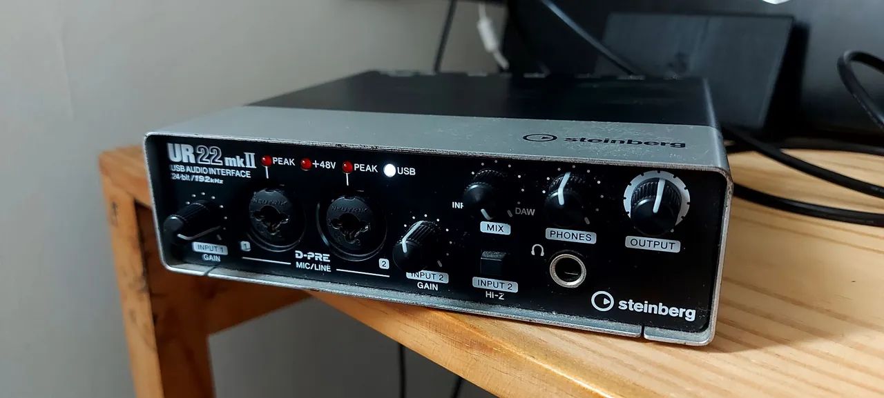 Interface de Áudio Steimberg UR22 MKII