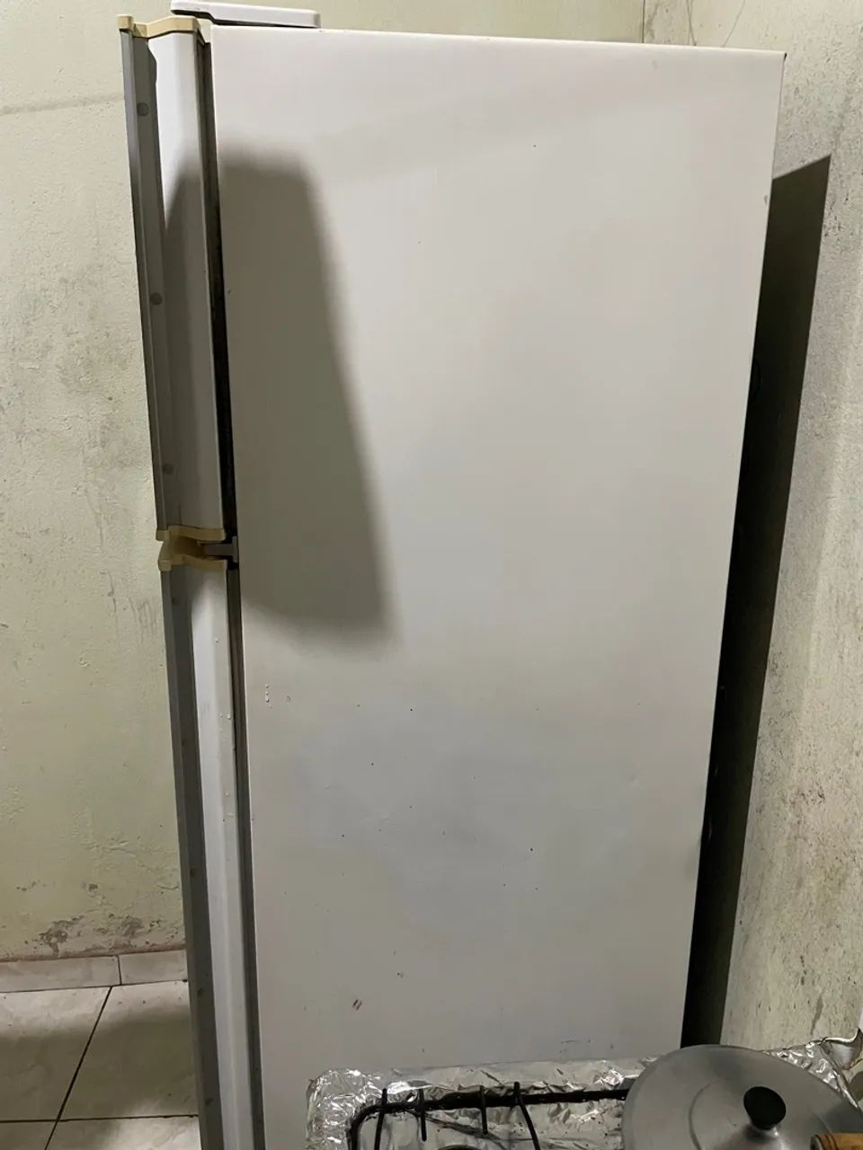 Máquina de Lavar Electrolux Turbo Economia 12kg é uma geladeira bem conservada  - Foto 6