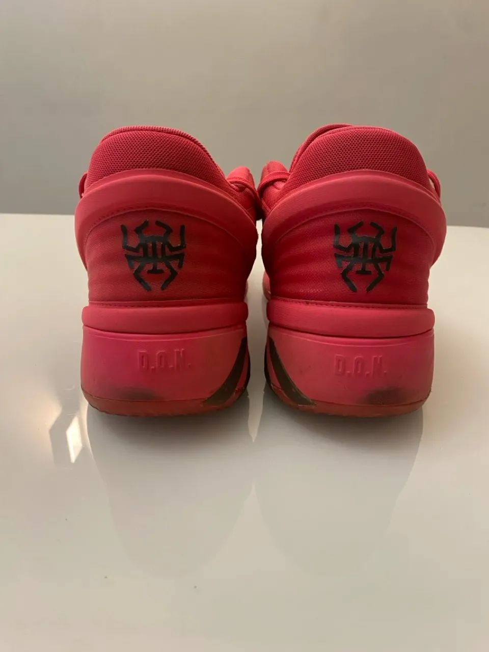 Tênis Adidas 44 Donovan Mitchell Issue 2 Vermelho e Preto  - Foto 3