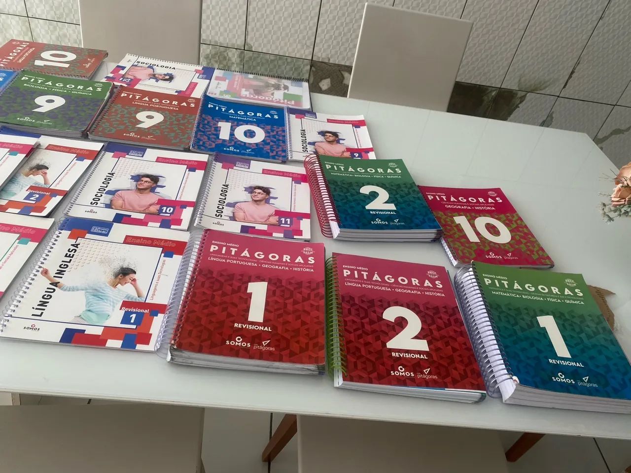 Livros Didáticos Ensino Médio - Pitágoras - Diversas Disciplinas, Livros do 3ºEM