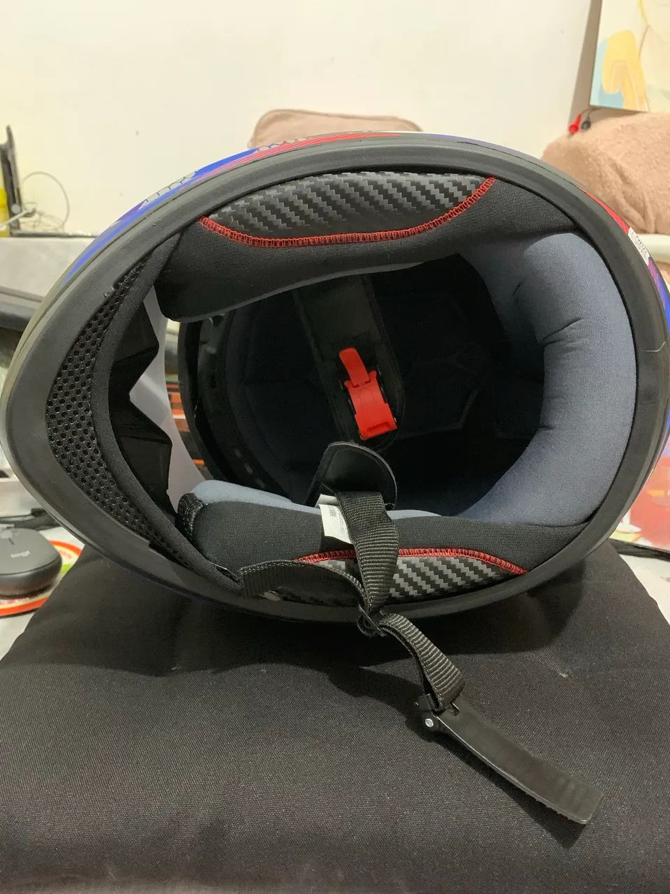 CAPACETE X-ROY FECHADO - ESTILO, CONFORTO E SEGURANÇA! - Foto 4